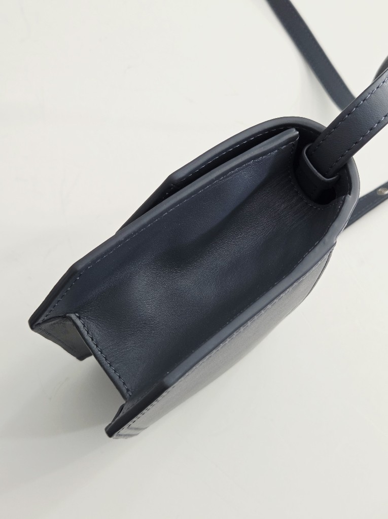 Excellent Le Tanneur Rose Crossbody Bag - Clay Blue Smooth Leather — image 8 of 8